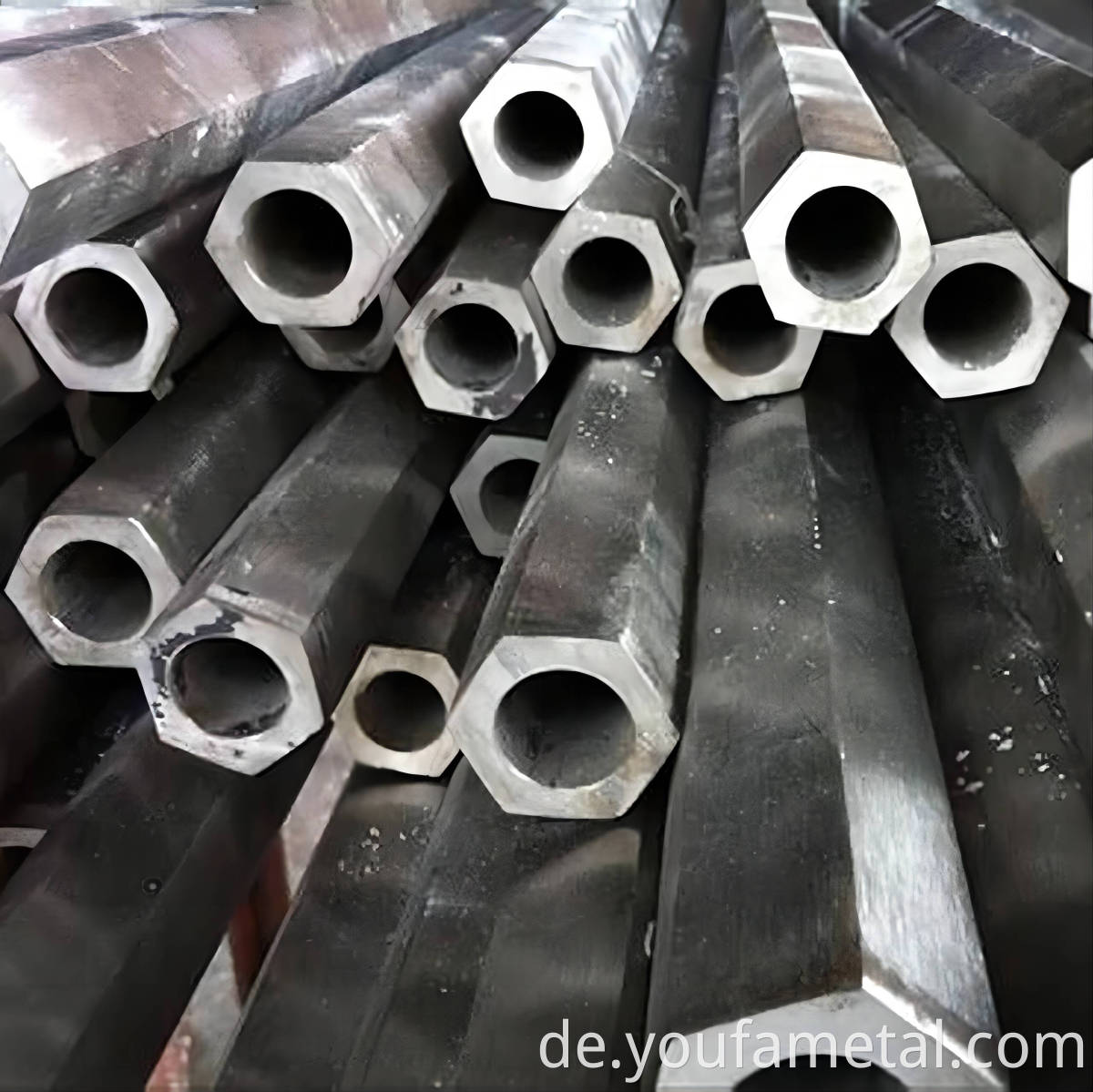 Hexagonal steel pipe